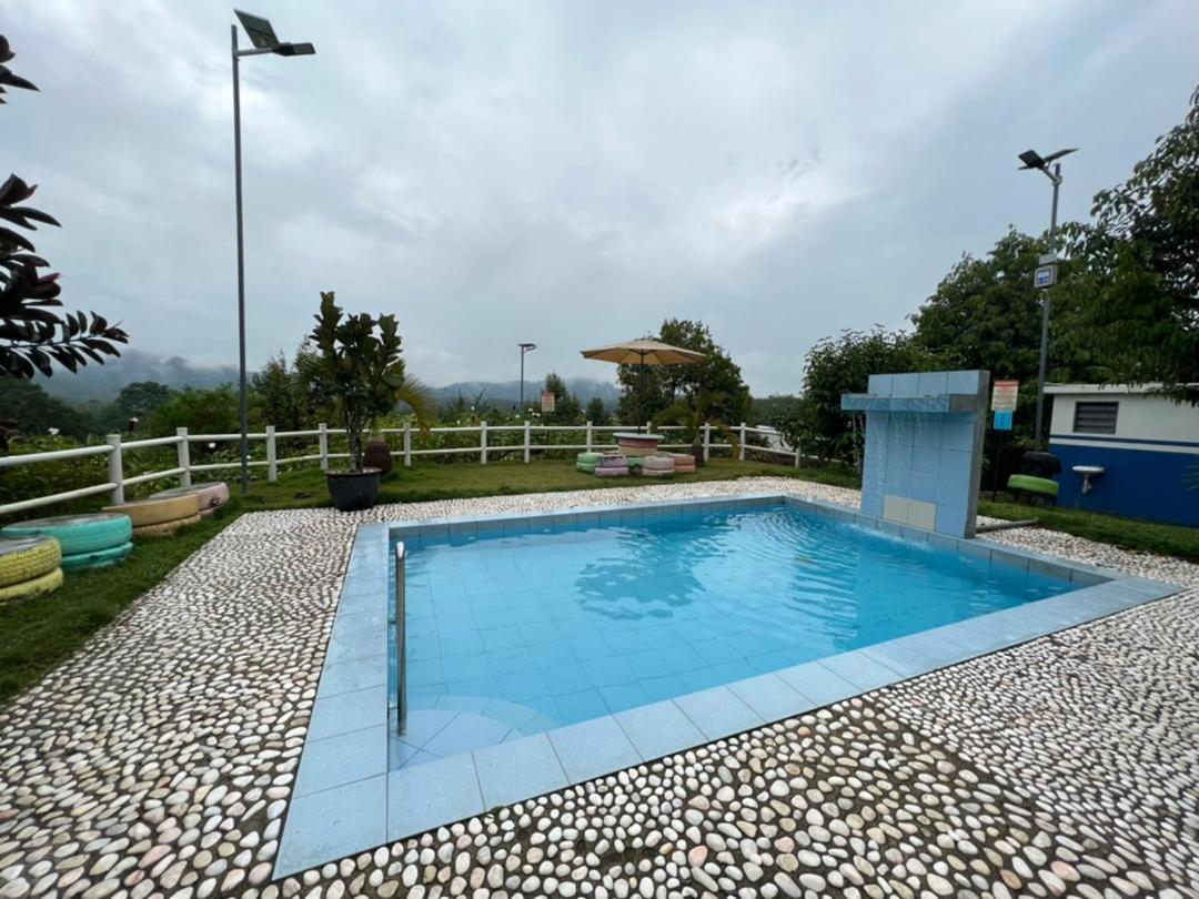 Durian Ecolodge Tampin Luaran gambar